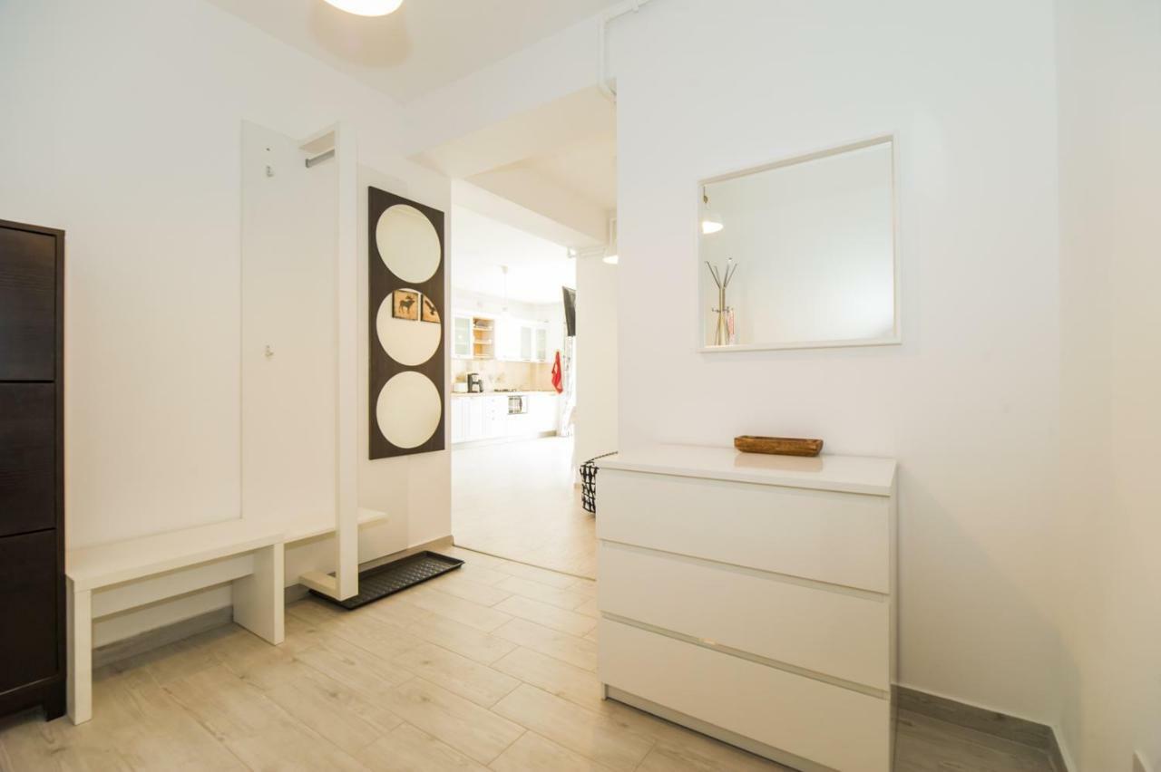 Schiller Apartment 57 - Free Private Parking Braşov Exterior foto